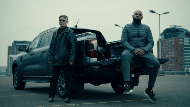 Pierre Bokma als Stanley en Hesdy Gerges als Lowkick&nbsp;